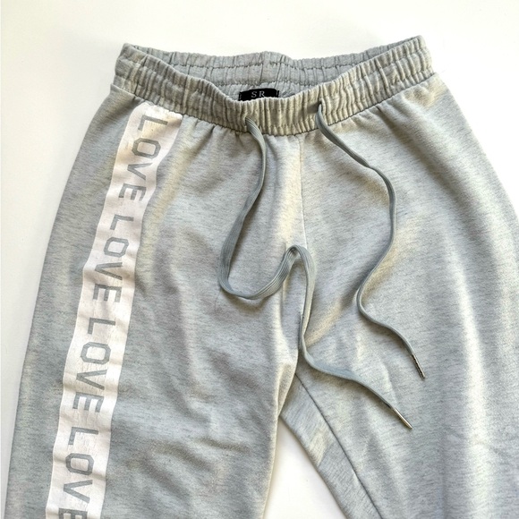 Sweatpants (Sm) and Sports bra (M) bundle - Picture 6 of 8